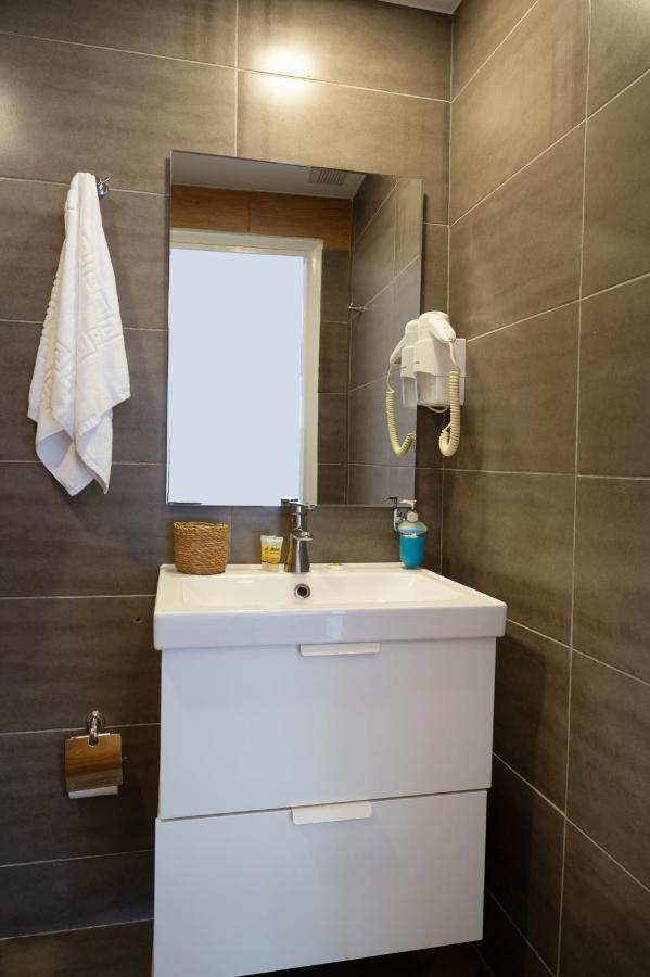 Hotel_Tier Athena Bagian luar foto