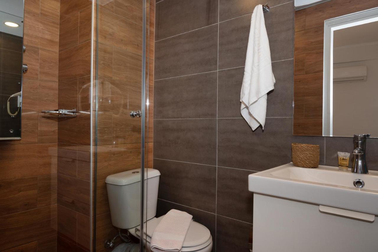 Hotel_Tier Athena Bagian luar foto
