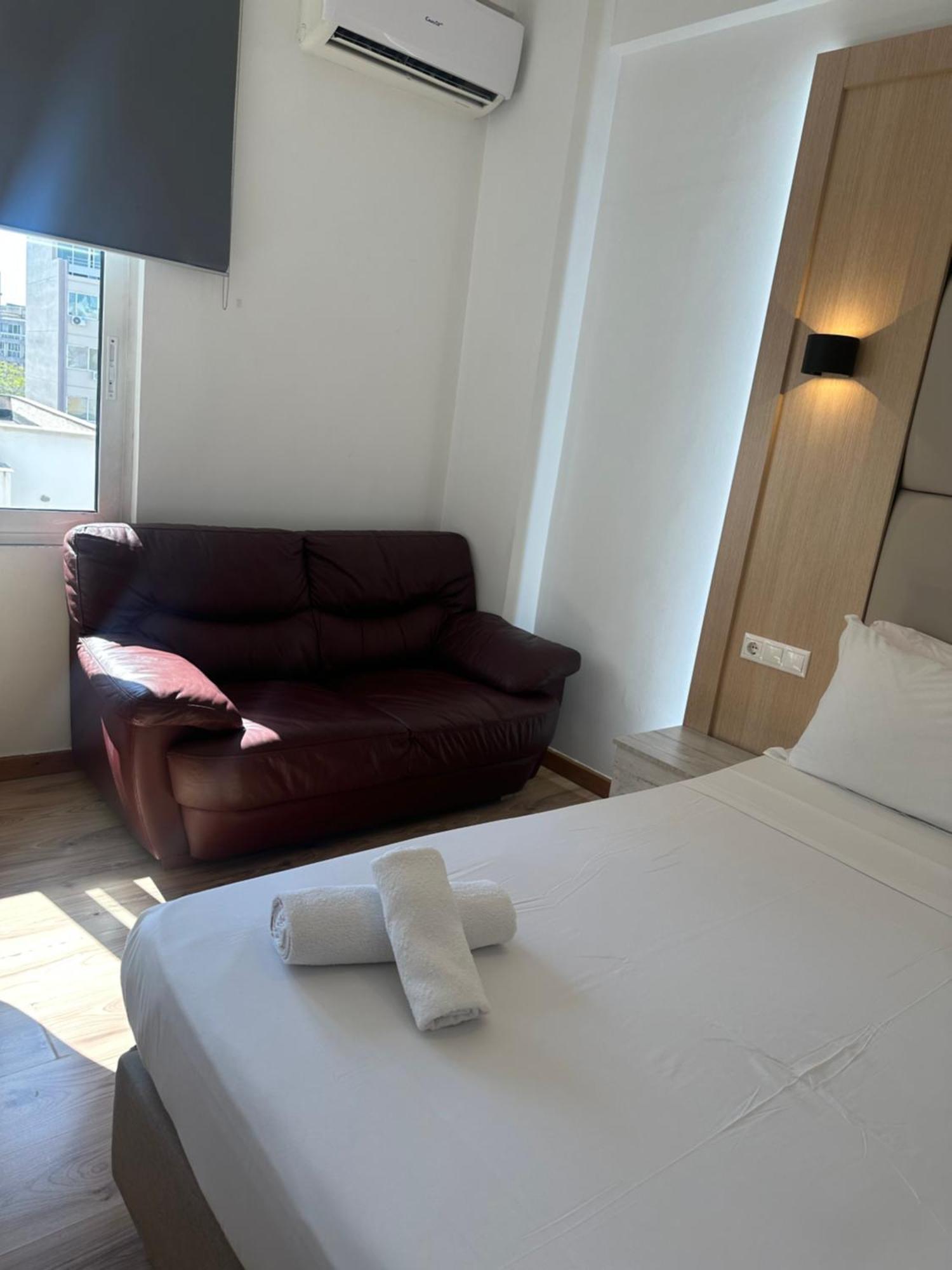Hotel_Tier Athena Bagian luar foto